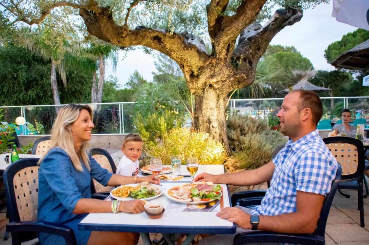 Chalets Met Buitenkeuken Op Camping Lei Suves - Joycasa روكبرون-سور-أرجينس المظهر الخارجي الصورة